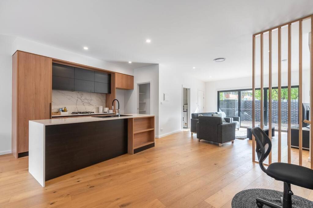 O'Connor 3 Bedroom Townhouse In Canberra Exteriör bild